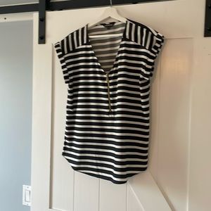 Express, grammercy v neck with zipper